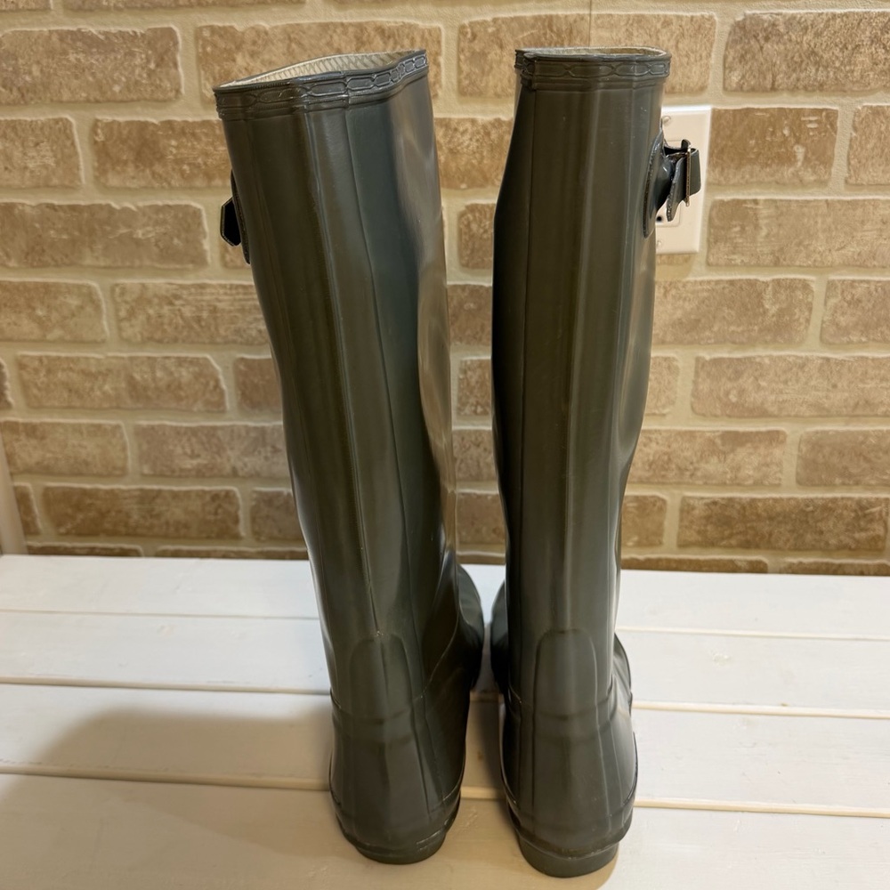 Hunter Women's Original Tall Gloss Rain Boots Dark Green Size 7 - Picture 7 of 11